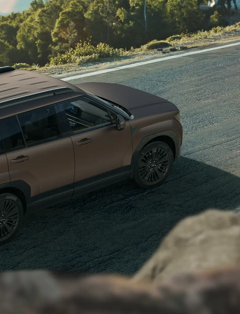 HME MX5 PHEV Eviz EXT YBM Earthybrassmatt EWAAUW SHOT 006