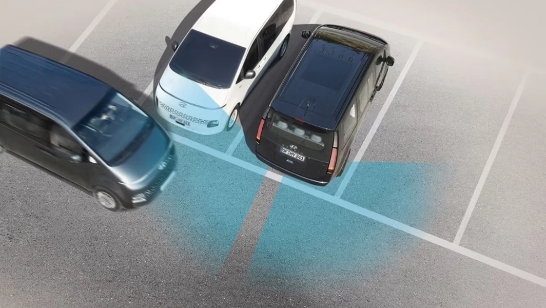 Hyundai US4 STARIA Safety Feature RCCA 1 4X3